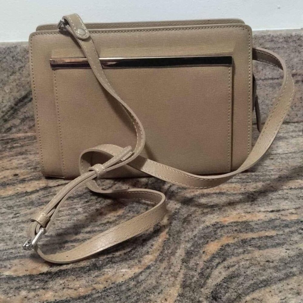 Heyraud Tan Purse - Picture 2 of 6